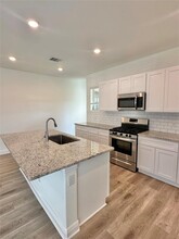 8622 Flamingo Bay Ln in Cypress, TX - Building Photo - Building Photo