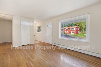 14309 Fairmont Ct in Woodbridge, VA - Building Photo - Building Photo