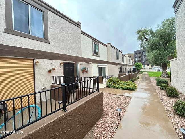 property at 4601 N 73rd St