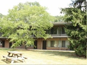 Okemos Village Apartments in Okemos, MI - Building Photo - Building Photo