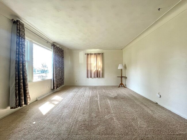 1417 Lake Ave in Portage, MI - Building Photo - Building Photo