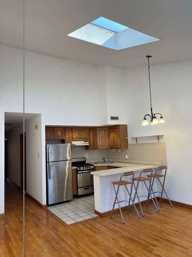 625 S 19th St, Unit 3 in Philadelphia, PA - Building Photo - Building Photo