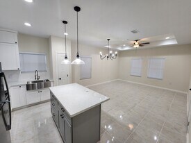 238 W Levee St in Brownsville, TX - Building Photo