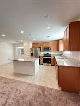 5449 Lynn Crk Ave in Las Vegas, NV - Building Photo - Building Photo