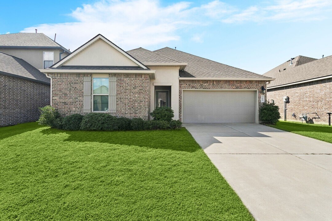 785 Bent Cypress Ln in Slidell, LA - Building Photo