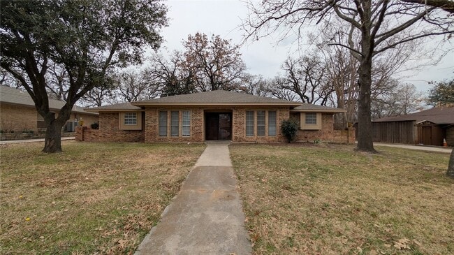 429 Headlee St, Unit 0301 in Denton, TX - Building Photo - Building Photo