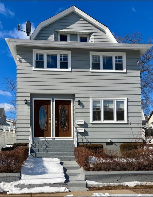 119 Bremond St, Unit First Floor