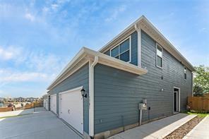 1301 Parker Dr in Princeton, TX - Building Photo