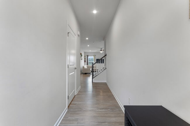 5103 Spruce Rd in Gibsonia, PA - Foto de edificio - Building Photo