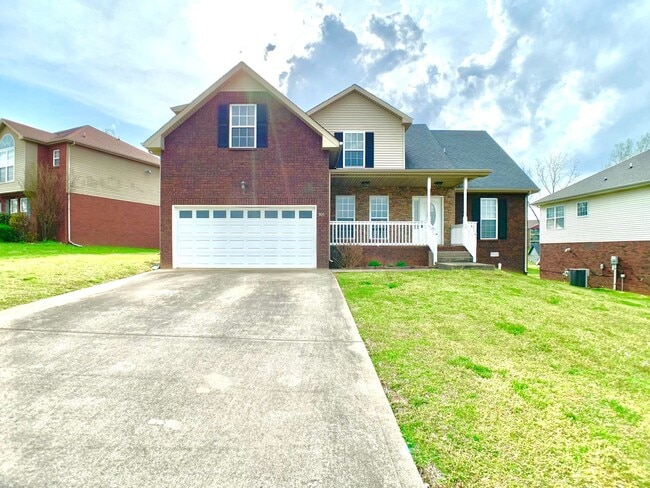800 Karmaflux Way in Clarksville, TN - Building Photo - Building Photo