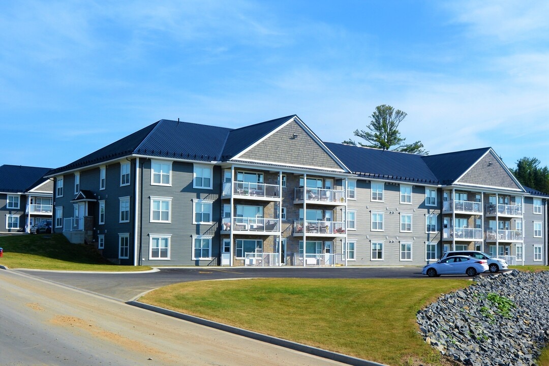 15 Cuffman St in Fredericton, NB - Building Photo
