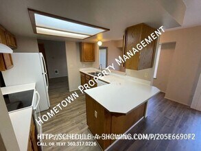 9614 Espirit Ct SE in Olympia, WA - Building Photo - Building Photo