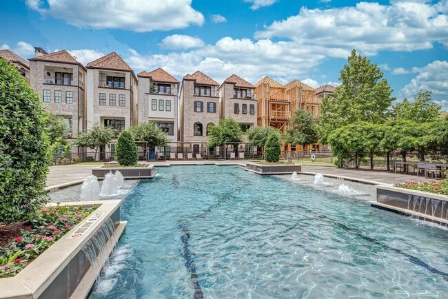 7518 Viano Ln in Houston, TX - Building Photo - Building Photo