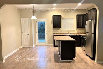 302 Rippling Dr in Ball Ground, GA - Building Photo - Building Photo