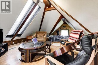 44 Ashley St in Hamilton, ON - Building Photo - Building Photo