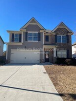 4425 Huron Dr in Cumming, GA - Building Photo