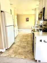 25385 Calaroga Ave in Hayward, CA - Building Photo - Building Photo