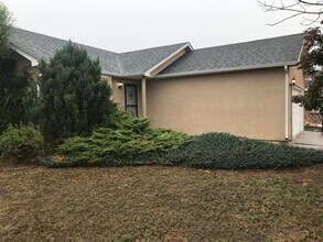 7202 Moss Bluff Ct in Fountain, CO - Building Photo - Building Photo