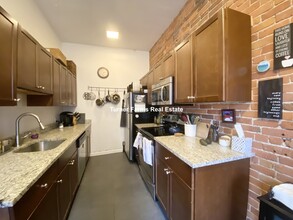 752 Tremont St, Unit 2 in Boston, MA - Building Photo - Building Photo