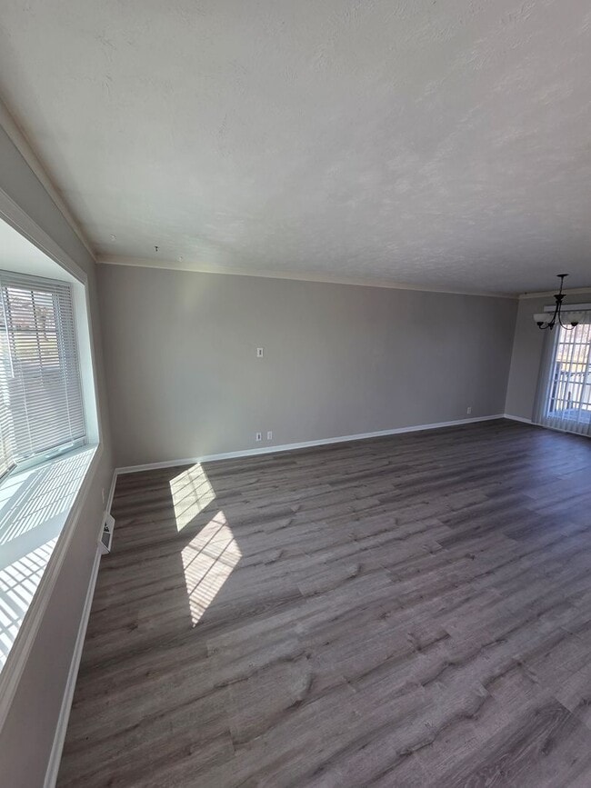 9342 Corby St in Omaha, NE - Building Photo - Building Photo