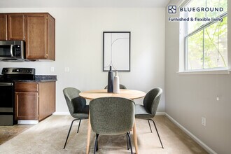 20661 Forge Way-Unit -FL2-ID347 in Cupertino, CA - Building Photo - Building Photo
