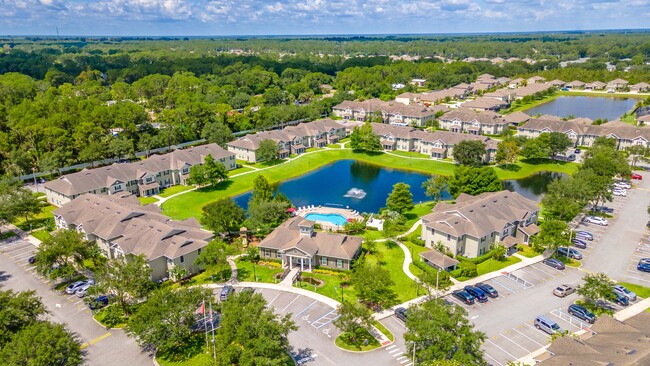 Malabar Cove Apartments in Palm Bay, FL - Foto de edificio - Building Photo