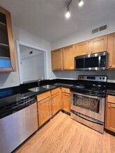 1207 Green Oaks Ln in Charlotte, NC - Building Photo - Building Photo