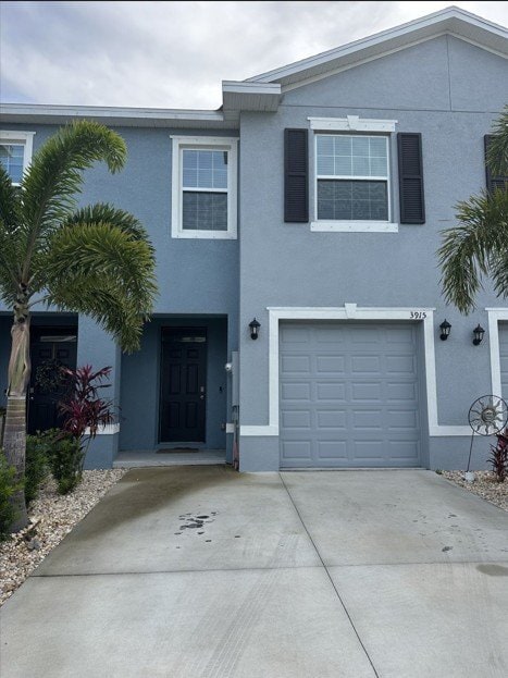 property at 3915 Goldheart Blvd