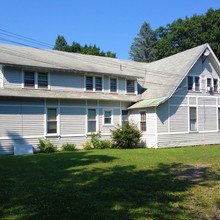 222-226 Kingsley Rd in Burnt Hills, NY - Building Photo - Building Photo