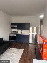 2315 W Cumberland St in Philadelphia, PA - Building Photo - Building Photo