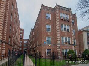 1626 W Sherwin Ave in Chicago, IL - Building Photo - Building Photo