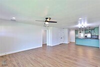 2323 S 18th St photo'