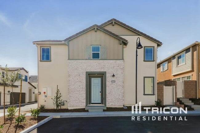 property at 31585 Dwight Dr