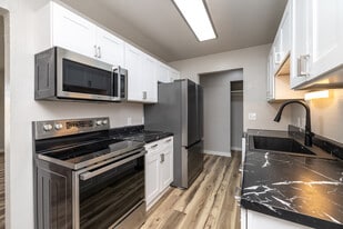 Green Acres Apartments in East Grand Forks, MN - Building Photo