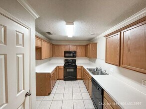 802 N Evanston Ave in Lubbock, TX - Foto de edificio - Building Photo