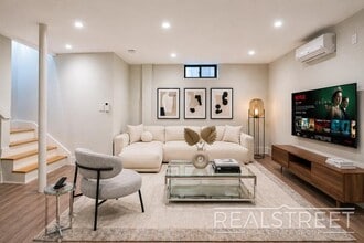 Spacious 2 Bed 1.5 Bath DUPLEX in Bed Stuy, Unit 1A in Brooklyn, NY - Building Photo - Building Photo