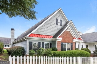 232 Rogue Rd in Social Circle, GA - Building Photo - Building Photo