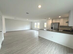 9903 Jenny Grist in San Antonio, TX - Building Photo - Building Photo