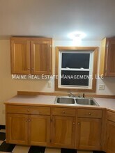 23 Wilson St-Unit -2 in Skowhegan, ME - Building Photo - Building Photo