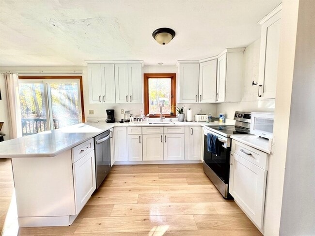 188 Fernwood Dr in Gardner, MA - Building Photo - Building Photo