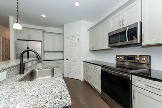 3319 Old Hickory Blvd in Nashville, TN - Building Photo - Building Photo