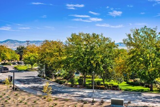 Springtree Apartments in Boise, ID - Foto de edificio - Building Photo