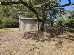 1107 Esma St in Greenville, TX - Building Photo - Building Photo