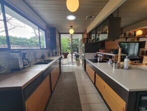 18 Mt Rainier Ct in San Rafael, CA - Building Photo - Building Photo