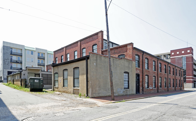 Eagle Mill Lofts in Richmond, VA - Foto de edificio - Building Photo