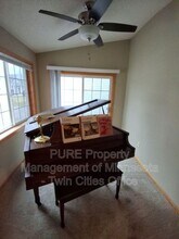 4127 Ruby Ln in Eagan, MN - Building Photo - Building Photo