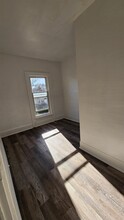 98 Lincoln Ave, Unit Upper in Dunkirk, NY - Building Photo - Building Photo