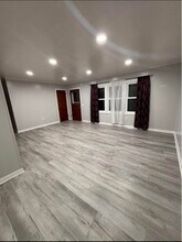 400 Barth Ave in Richland, WA - Foto de edificio - Building Photo