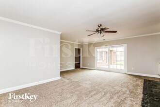 240 Palaside Dr NE in Concord, NC - Foto de edificio - Building Photo