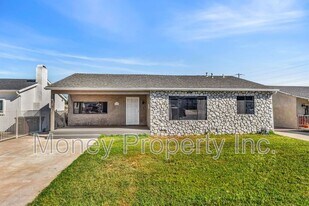 622 Patricia Ln in El Cajon, CA - Building Photo